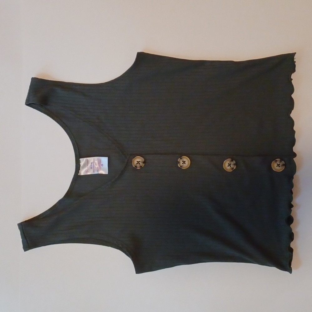 Cropped Tank Top